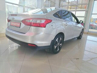 2011 Ford Focus III, серый, 549000 рублей, вид 4