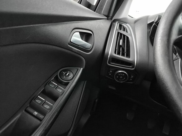 2013 Ford Focus III, серебристый, 669000 рублей - вид 15