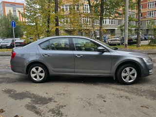 2014 Skoda Octavia III (A7), серебристый, 1700000 рублей, вид 3