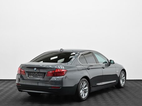 2016 BMW 5 серии 520i VI (F10/F11/F07) Рестайлинг, серый, 1999000 рублей, вид 2