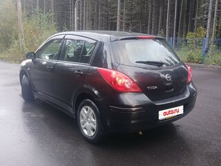 2010 Nissan Tiida I Рестайлинг, чёрный, 569000 рублей, вид 3