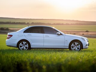 2008 Mercedes-Benz C-Класс 180 Kompressor III (W204), белый, 1050000 рублей, вид 4