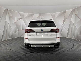 2020 BMW X5 40i IV (G05/G18), белый, 6210000 рублей, вид 4