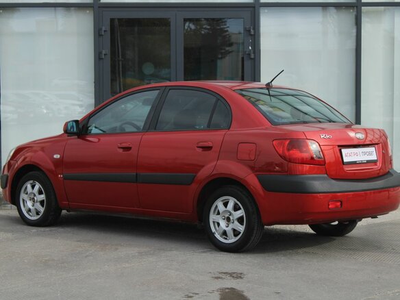 2007 Kia Rio II, красный, 530000 рублей - вид 6