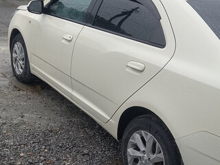 2013 Chevrolet Cobalt II, бежевый, 450000 рублей, вид 3