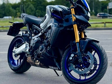 2022 Yamaha MT-09 (FZ-09), серый, 950000 рублей, вид 1