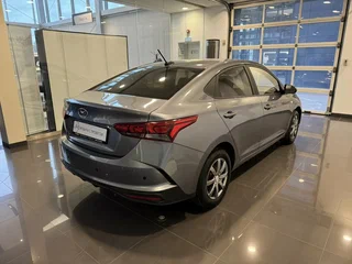 2020 Hyundai Solaris II Рестайлинг, серый, 1369000 рублей, вид 4