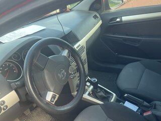 2008 Opel Astra GTC H Рестайлинг, красный, 460000 рублей, вид 4