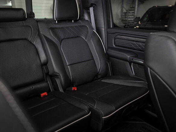 2026 Ram 1500 Crew Cab eTorque V Рестайлинг, чёрный, 11494964 рублей - вид 22