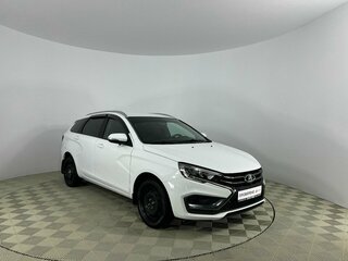 2024 Lada (ВАЗ) Vesta SW I Рестайлинг (NG), белый, 1295000 рублей, вид 3