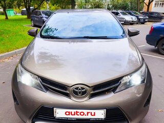 2014 Toyota Auris II, золотистый, 1020000 рублей, вид 1