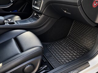 2018 Mercedes-Benz GLA 250 I (X156) Рестайлинг, белый, 2200000 рублей, вид 5