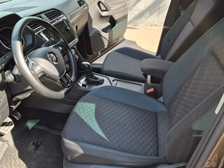 2019 Volkswagen Tiguan II, коричневый, 1900000 рублей, вид 4