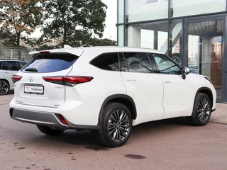 2026 Toyota Highlander IV (XU70), белый, 5257000 рублей, вид 4
