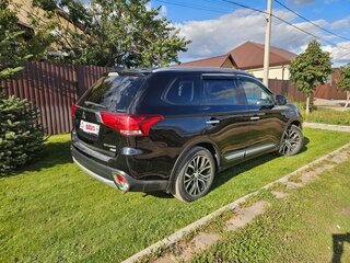 2016 Mitsubishi Outlander III Рестайлинг 2, чёрный, 2080000 рублей, вид 5