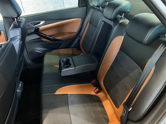 2026 Lada (ВАЗ) Vesta Cross I Рестайлинг (NG), коричневый, 2146000 рублей - вид 25