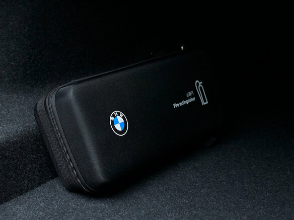 2025 BMW 5 серии 530i xDrive VIII (G60/G61/G68), белый, 8600000 рублей - вид 16