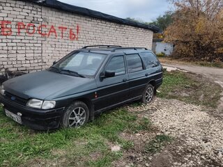 1992 Ford Escort V Рестайлинг 1, зелёный, 60000 рублей, вид 1