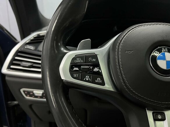 2019 BMW X5 M50d IV (G05/G18), синий, 5700000 рублей - вид 18