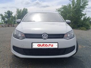 2014 Volkswagen Polo V, белый, 770000 рублей, вид 3