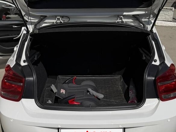 2013 BMW 1 серии 116i II (F20/F21), белый, 1090000 рублей - вид 9
