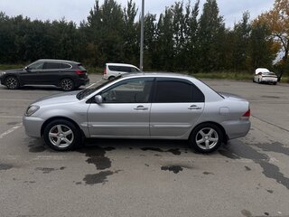 2004 Mitsubishi Lancer IX, серебристый, 435000 рублей, вид 4
