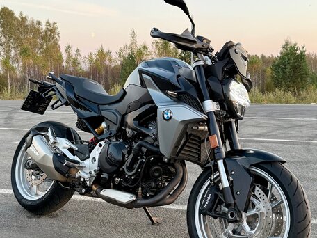 2021 BMW F 900 R, чёрный, 980000 рублей, вид 2