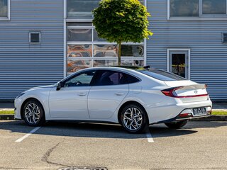 2021 Hyundai Sonata VIII (DN8), белый, 2109000 рублей, вид 4