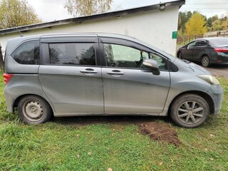 2010 Honda Freed Spike I Рестайлинг, серый, 550000 рублей, вид 2