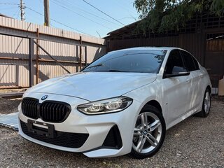 2022 BMW 1 серии 120i III (F52) Рестайлинг, белый, 2000000 рублей, вид 1