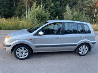 2006 Ford Fusion I Рестайлинг, серебристый, 430000 рублей, вид 3