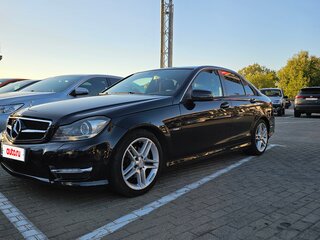 2011 Mercedes-Benz C-Класс 180 BlueEFFICIENCY III (W204) Рестайлинг, чёрный, 1300000 рублей, вид 1