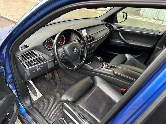 2011 BMW X5 M I (E70), синий, 1775000 рублей - вид 9
