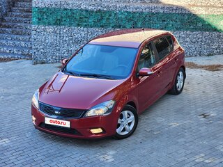2010 Kia Ceed I Рестайлинг, красный, 930000 рублей, вид 2