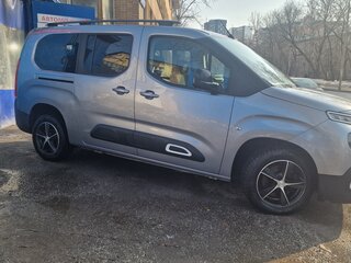 2022 Citroen Berlingo XL III, серый, 3800000 рублей, вид 3
