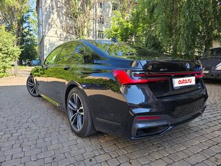2020 BMW 7 серии 730d xDrive VI (G11/G12) Рестайлинг, чёрный, 5300000 рублей, вид 3