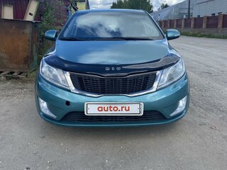 2014 Kia Rio 6-speed III, зелёный, 910000 рублей, вид 1