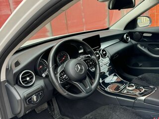 2020 Mercedes-Benz C-Класс 180 IV (W205) Рестайлинг, белый, 2650000 рублей, вид 3