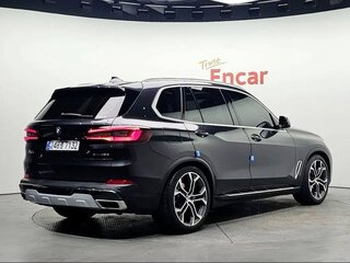 2022 BMW X5 30d IV (G05/G18), чёрный, 8900006 рублей, вид 3
