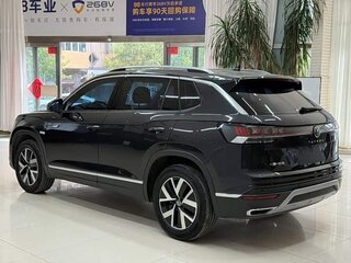 2023 Volkswagen Tayron I Рестайлинг, серый, 2650000 рублей, вид 3