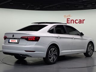 2021 Volkswagen Jetta 8-speed VII, белый, 1810000 рублей, вид 4
