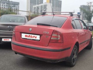 2005 Skoda Octavia II (A5), красный, 350000 рублей, вид 5