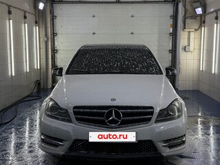 2012 Mercedes-Benz C-Класс 200 III (W204) Рестайлинг, белый, 1500000 рублей, вид 1