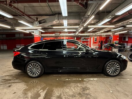 2019 BMW 6 серии Gran Turismo 630d xDrive IV (G32), чёрный, 3650000 рублей, вид 3