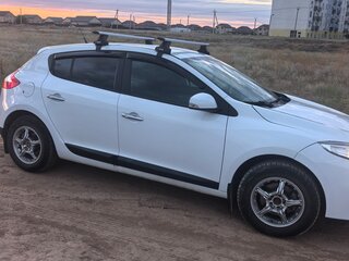 2012 Renault Megane III Рестайлинг, белый, 650000 рублей, вид 4