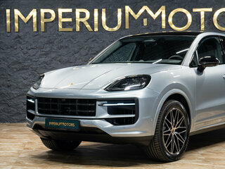 2026 Porsche Cayenne Coupé III Рестайлинг, серебристый, 18650000 рублей, вид 4