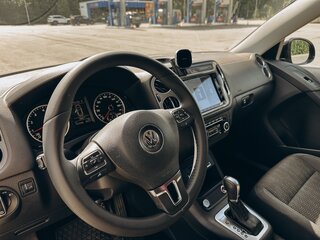2014 Volkswagen Tiguan I Рестайлинг, чёрный, 1200000 рублей, вид 4