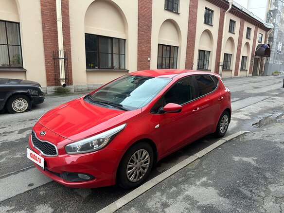 2014 Kia Ceed II, красный, 920000 рублей - вид 1