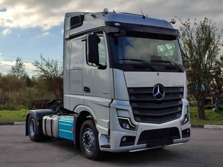 2024 Mercedes-Benz Actros, серебристый, 11200000 рублей, вид 2