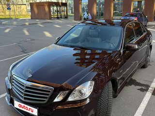 2011 Mercedes-Benz E-Класс 350 IV (W212, S212, C207), коричневый, 2200000 рублей, вид 1